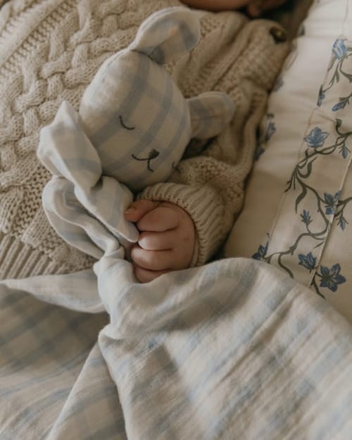 Muslin Bear Cuddle Cloth - Gingham Sky Blue